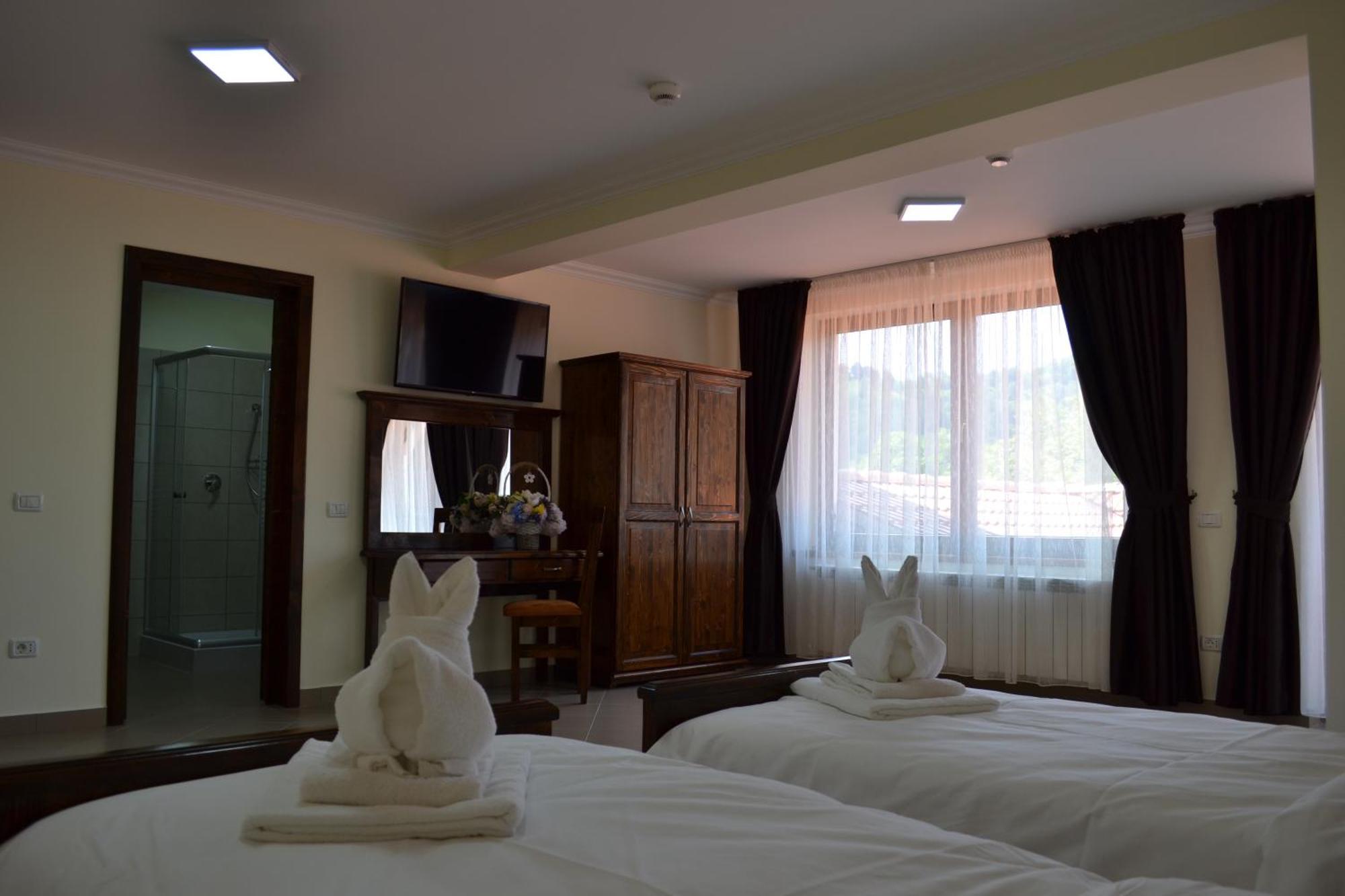 Hotel Rabbit Bran Moieciu de Jos Exterior foto
